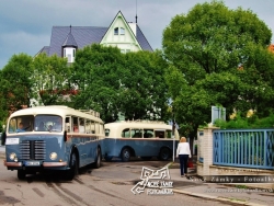 Škoda 706 RO 1947 s vlečkou