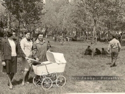 Nové Zámky Bernolákov park 15