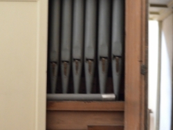 Fotografie píšťalového organu vo Farskom kostole v Nových Zámkoch 9