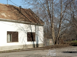 Nové Zámky Medzimlynie, Sihoť, Dom Špargelovcov