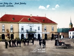 Nové Zámky Staré pohľadnice - Hotel Zlatý Lev / Hlavné Námestie Nové Zámky