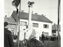 Nové Zámky Sokolovňa - Obrancov Mieru 88