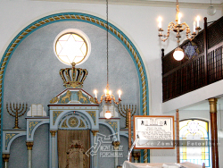 Nové Zámky Synagógy - Židovská Ortodoxná Synagóga Interiér Nové Zámky 2